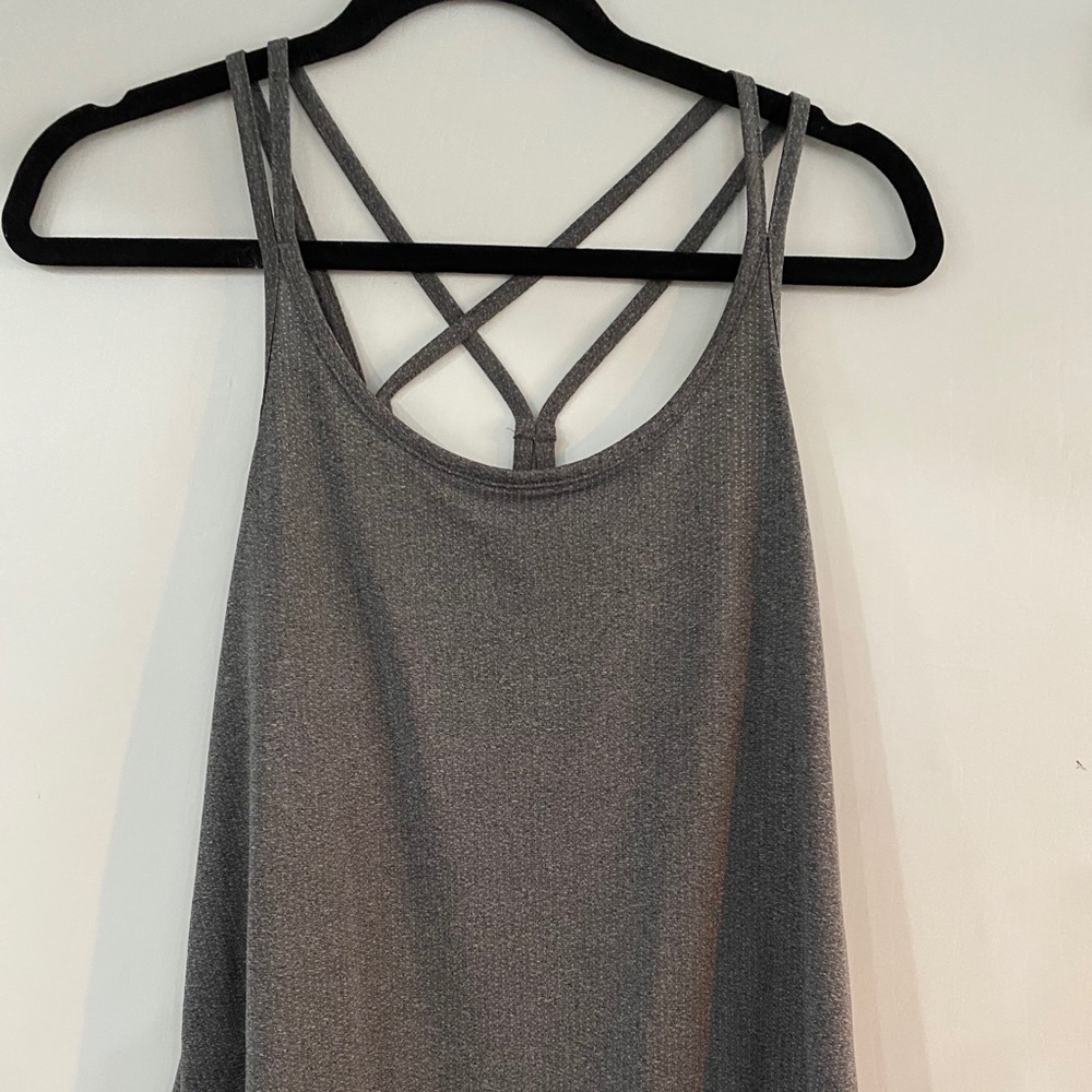 Old navy active wear top